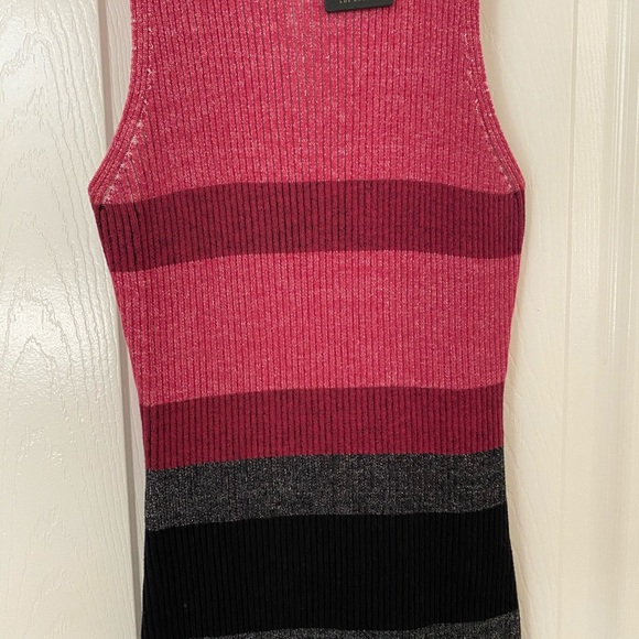NWT GUESS stretchy knit bodycon dress. Sz S - Picture 3 of 5